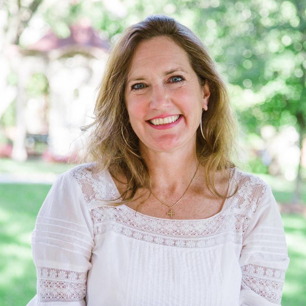 Meet your Posher, Dominique